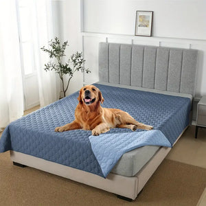 Waterproof bedspread / throw with reverse side